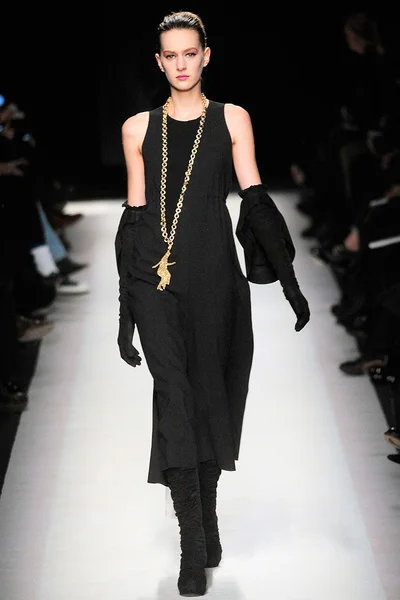 Look 22